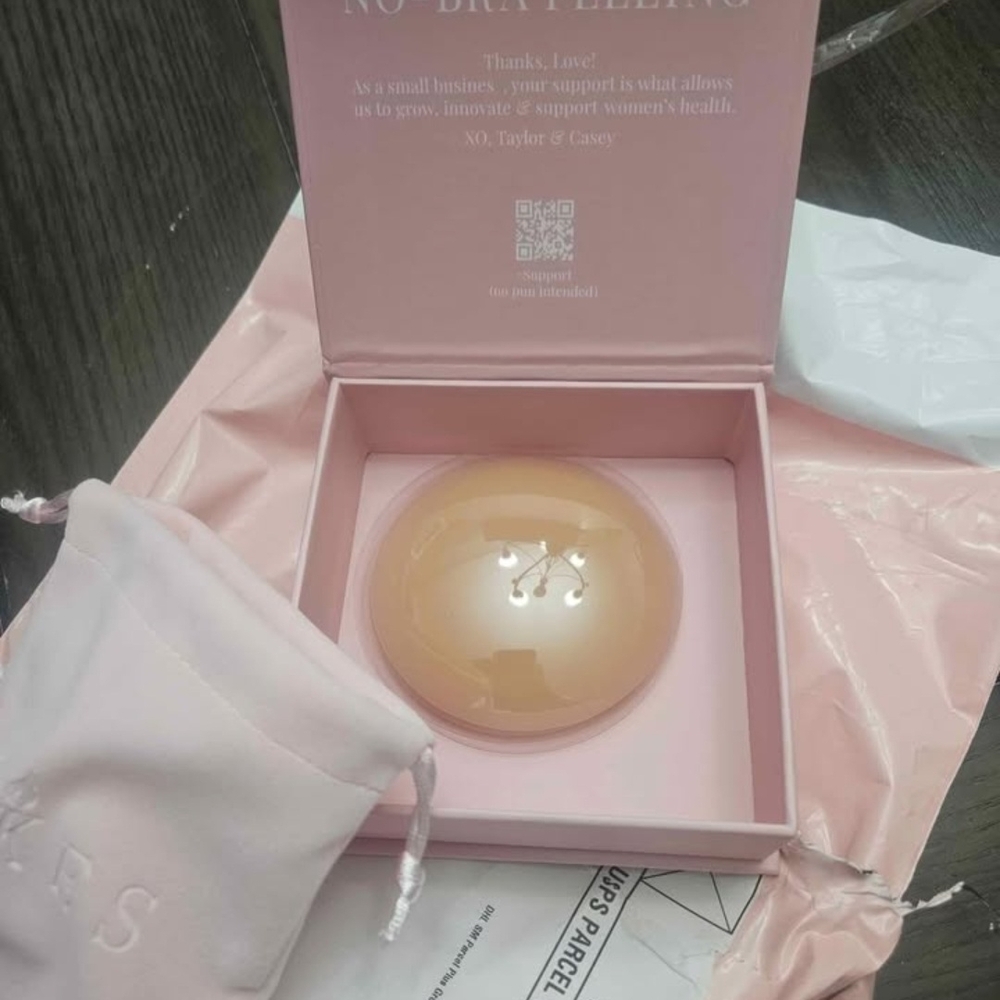 Cakes Nipple Covers